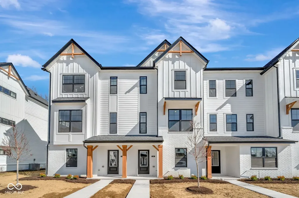 4481 Yellowwood Avenue Brownsburg IN 46112
