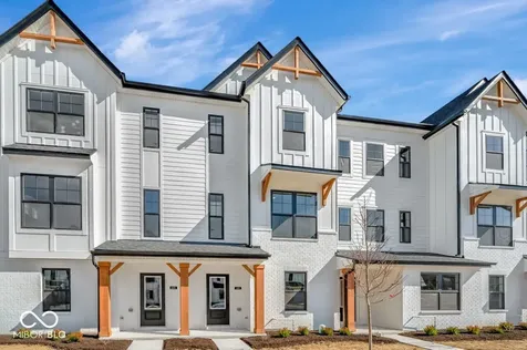 4481 Yellowwood Avenue Brownsburg IN 46112
