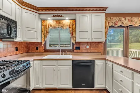 718 Highwood Avenue Greencastle IN 46135