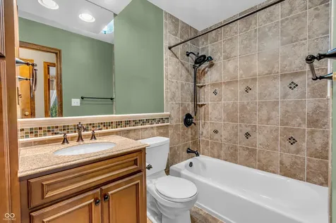 718 Highwood Avenue Greencastle IN 46135