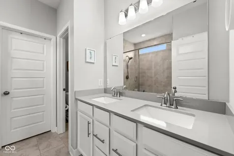 15321 Awaken Drive Fishers IN 46037