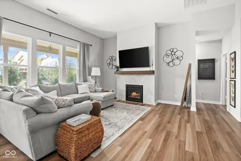 15321 Awaken Drive Fishers IN 46037