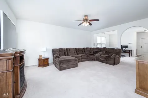 4036 Poplar Drive Whitestown IN 46075