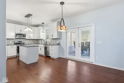 5250 Ivy Hill Drive Carmel IN 46033