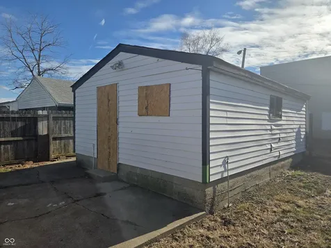 2339 Hoyt Avenue Indianapolis IN 46203