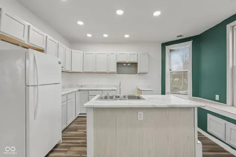 9577 N Crawford Street Knightsville IN 47857