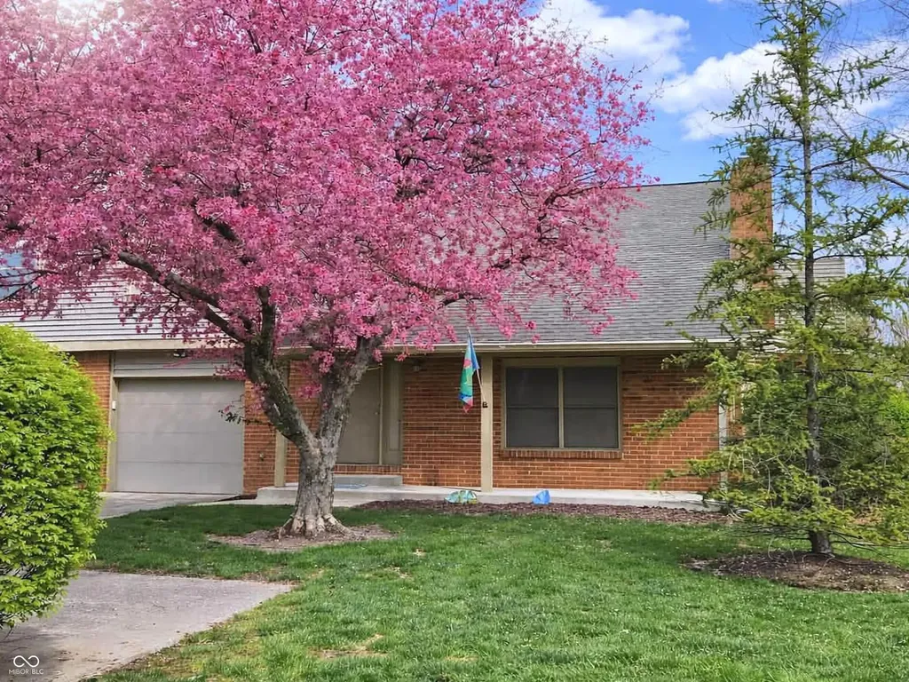 7513 Castleton Farms West Drive Indianapolis IN 46256