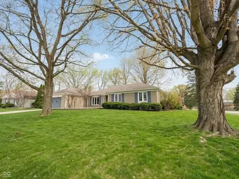8720 Ellington Drive Indianapolis IN 46234