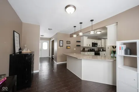8720 Ellington Drive Indianapolis IN 46234