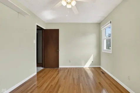 7802 Mallard Way Indianapolis IN 46256