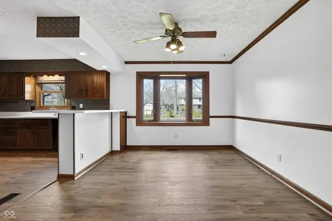 7802 Mallard Way Indianapolis IN 46256