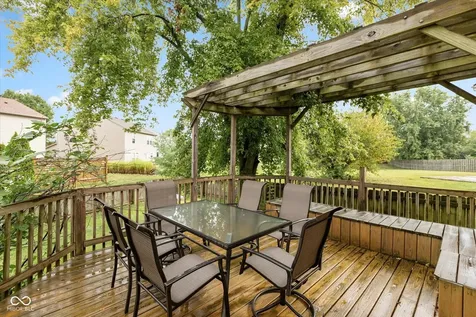 10270 Apple Blossom Circle Fishers IN 46038