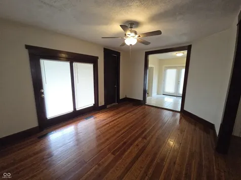 408 S Main Street Whitestown IN 46075