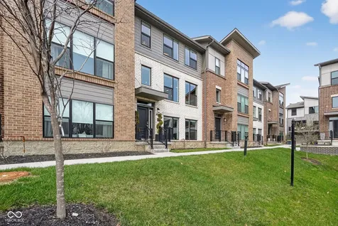 11571 Huffington Street Carmel IN 46032