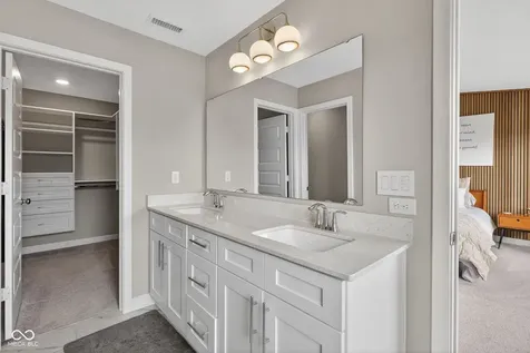 11571 Huffington Street Carmel IN 46032