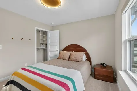 11571 Huffington Street Carmel IN 46032