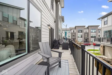 11571 Huffington Street Carmel IN 46032