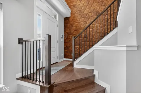 11571 Huffington Street Carmel IN 46032