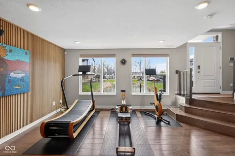 11571 Huffington Street Carmel IN 46032