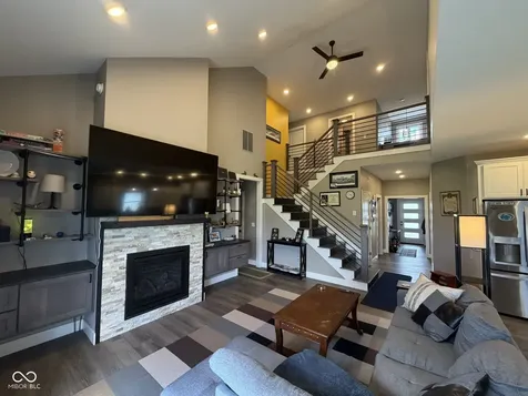6804 Sunflower Court Seymour IN 47274