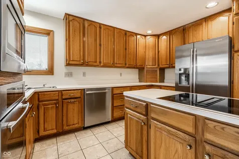 10304 Fallen Oak Drive Indianapolis IN 46239