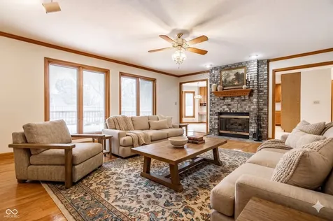 10304 Fallen Oak Drive Indianapolis IN 46239