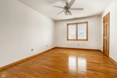 10304 Fallen Oak Drive Indianapolis IN 46239