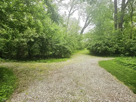 10304 Fallen Oak Drive Indianapolis IN 46239