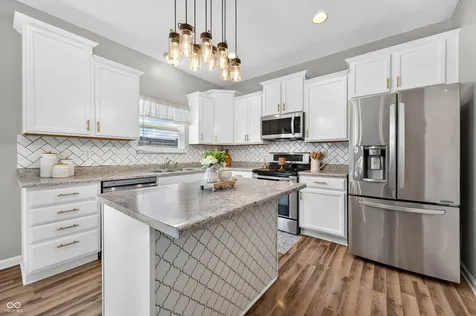 4372 Stubbington Lane Indianapolis IN 46239