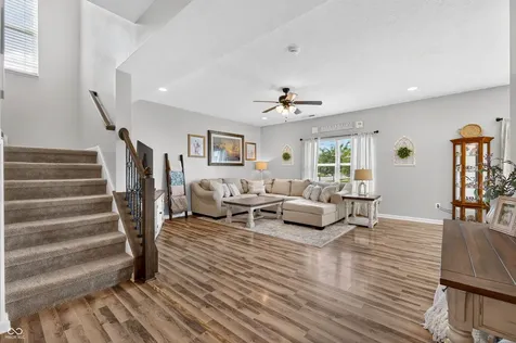 4372 Stubbington Lane Indianapolis IN 46239