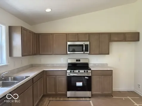 3658 Berkdale Drive Columbus IN 47203