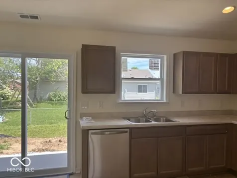 3658 Berkdale Drive Columbus IN 47203