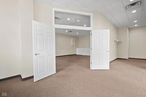 100 S Pearl Street Thorntown IN 46071