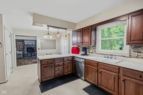 1538 Pittwood Drive Indianapolis IN 46240