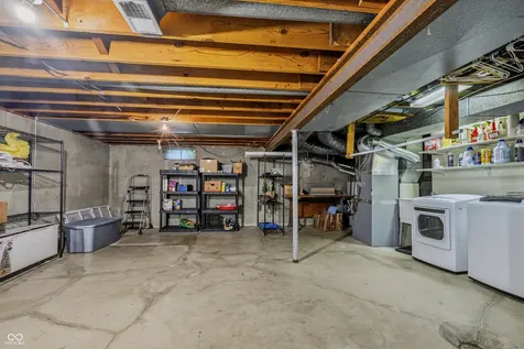 1538 Pittwood Drive Indianapolis IN 46240
