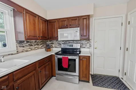 1538 Pittwood Drive Indianapolis IN 46240