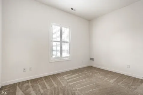 8122 Sand Ridge Circle Indianapolis IN 46237