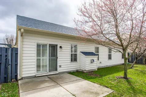 8122 Sand Ridge Circle Indianapolis IN 46237