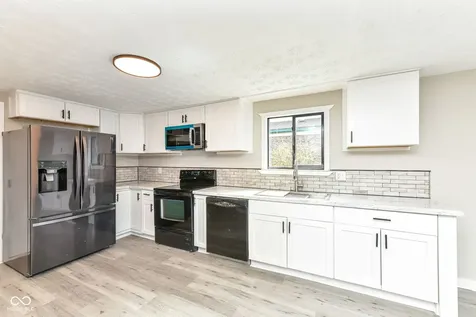7210 Chimney Rock Court Indianapolis IN 46217