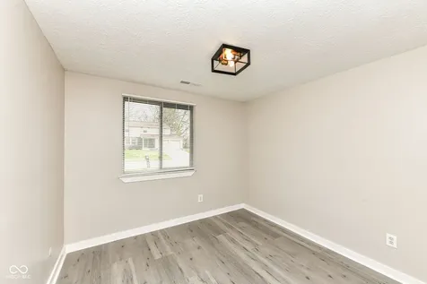 7210 Chimney Rock Court Indianapolis IN 46217