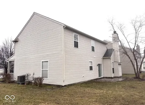 8323 Bravestone Way Indianapolis IN 46239