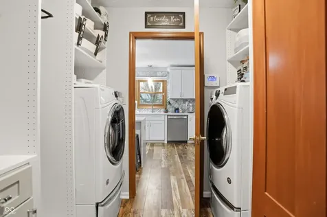 8612 Lockwood Place Indianapolis IN 46217