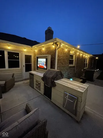 8612 Lockwood Place Indianapolis IN 46217