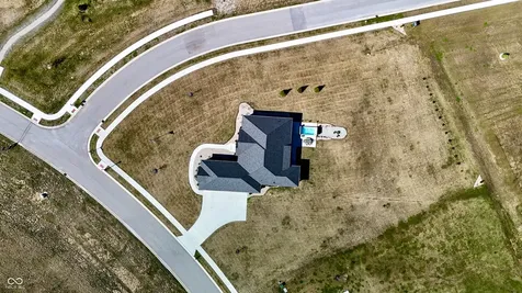 4264 Chapel Hill Court Bargersville IN 46106