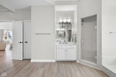 12096 Sail Place Drive Indianapolis IN 46256