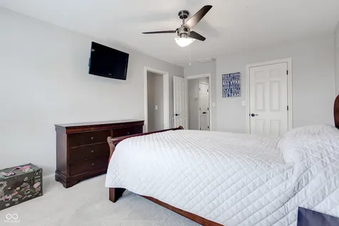 12096 Sail Place Drive Indianapolis IN 46256