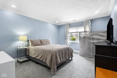 12096 Sail Place Drive Indianapolis IN 46256
