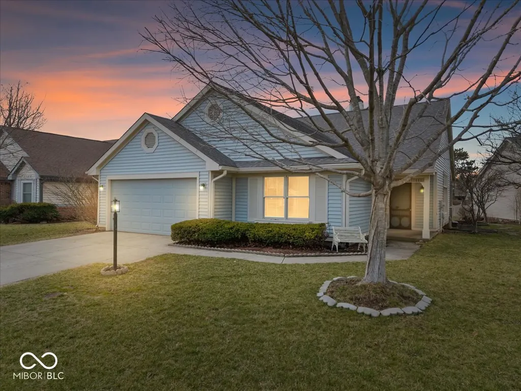 8808 Stirrup Court Indianapolis IN 46256