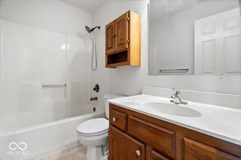 8808 Stirrup Court Indianapolis IN 46256