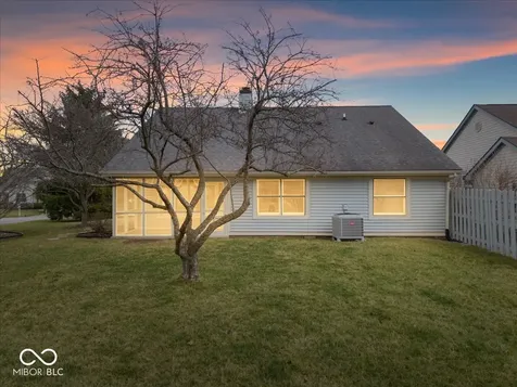 8808 Stirrup Court Indianapolis IN 46256